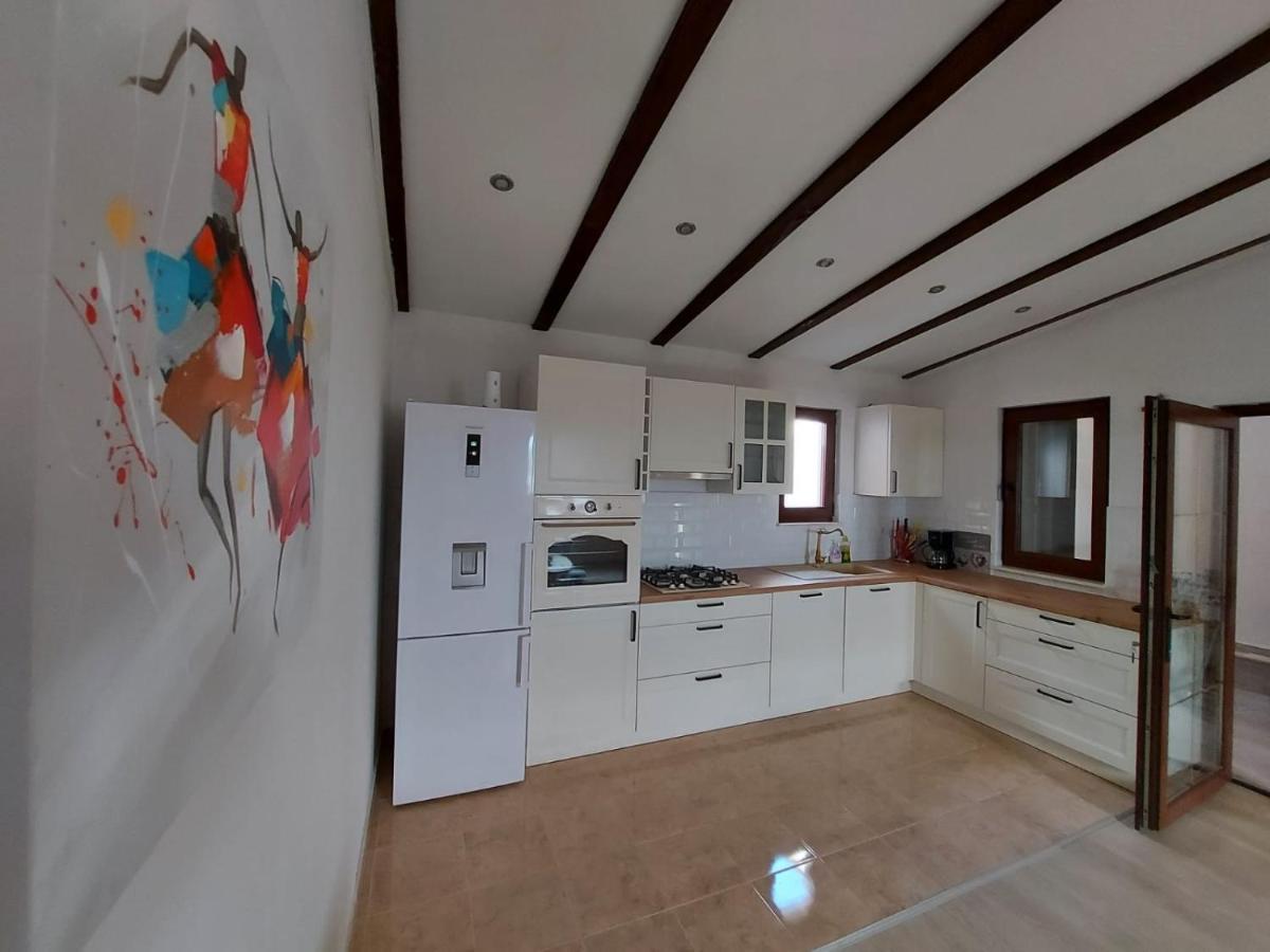 Holiday House Pag Zubovici Luaran gambar