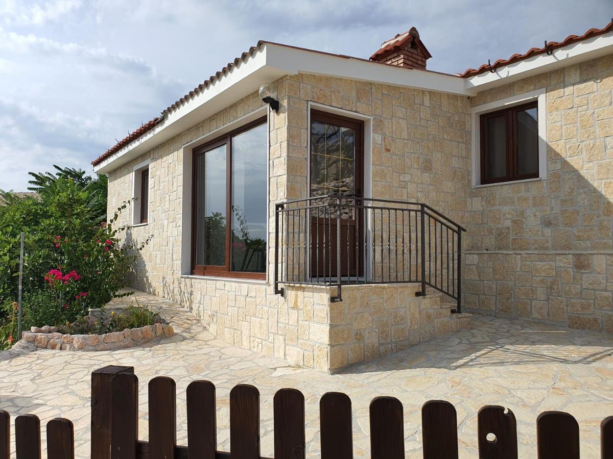 Holiday House Pag Zubovici Luaran gambar